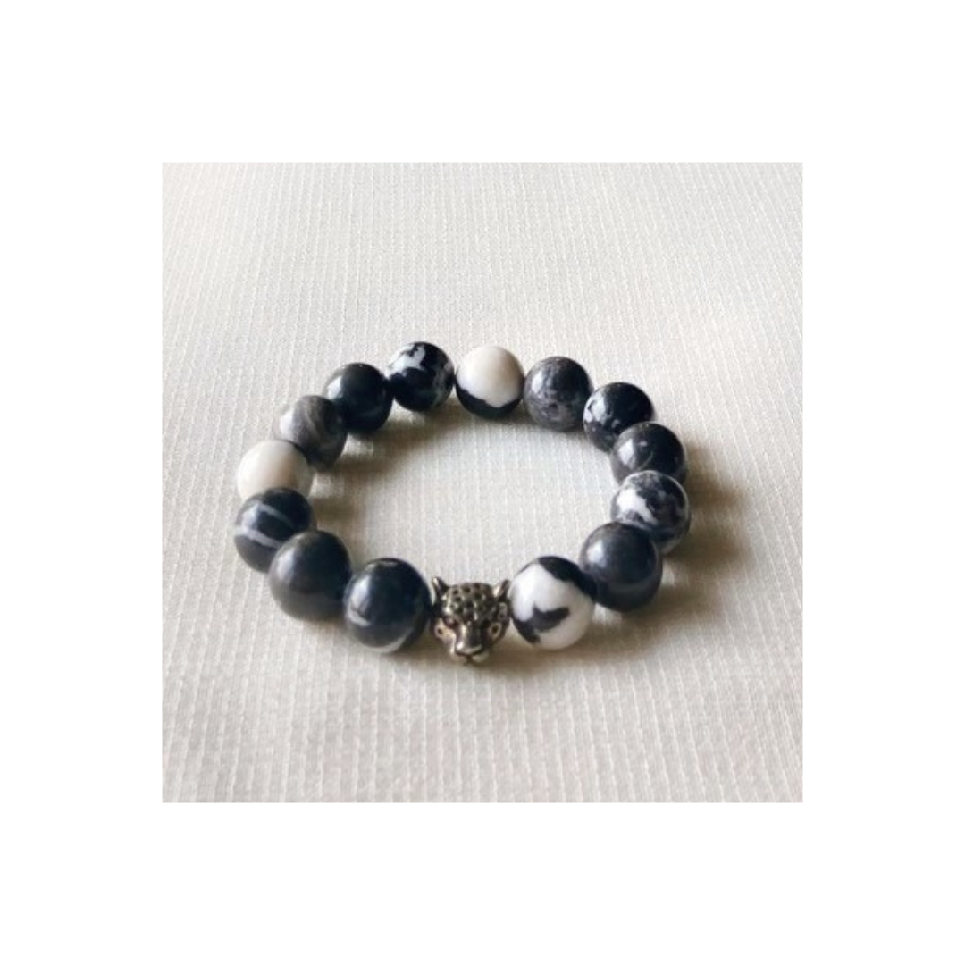 Black and white agate with cheetah charm